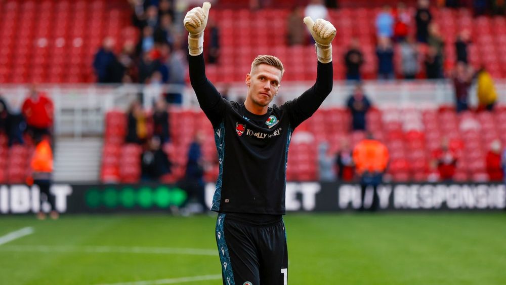Kaminski completes Luton move | rovers.co.uk